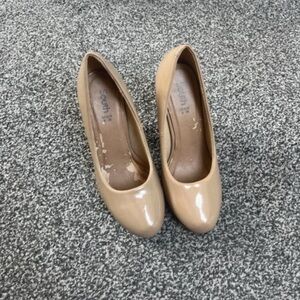 Tan Patent Leather Heels
